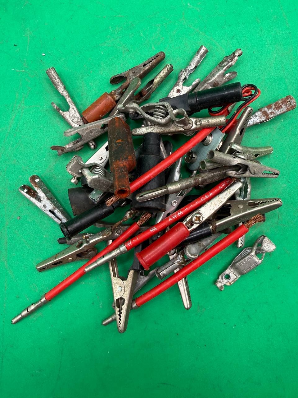 Lot of Alligator Test Clips Electrical Leads Mixed Vintage Parts RE