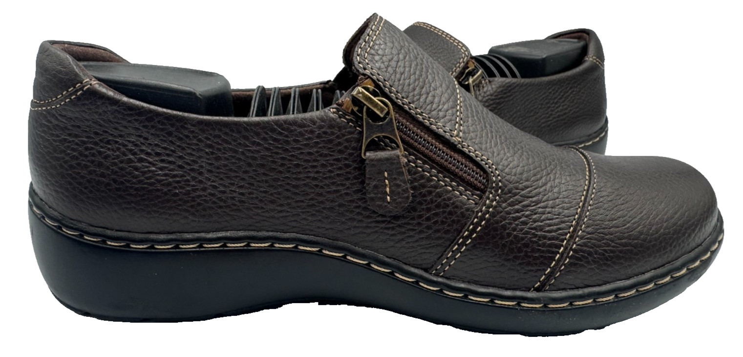 Clarks Women's Cora Harbor Cushioned Zip Up Leather Loafers Brown Size:6 127Q