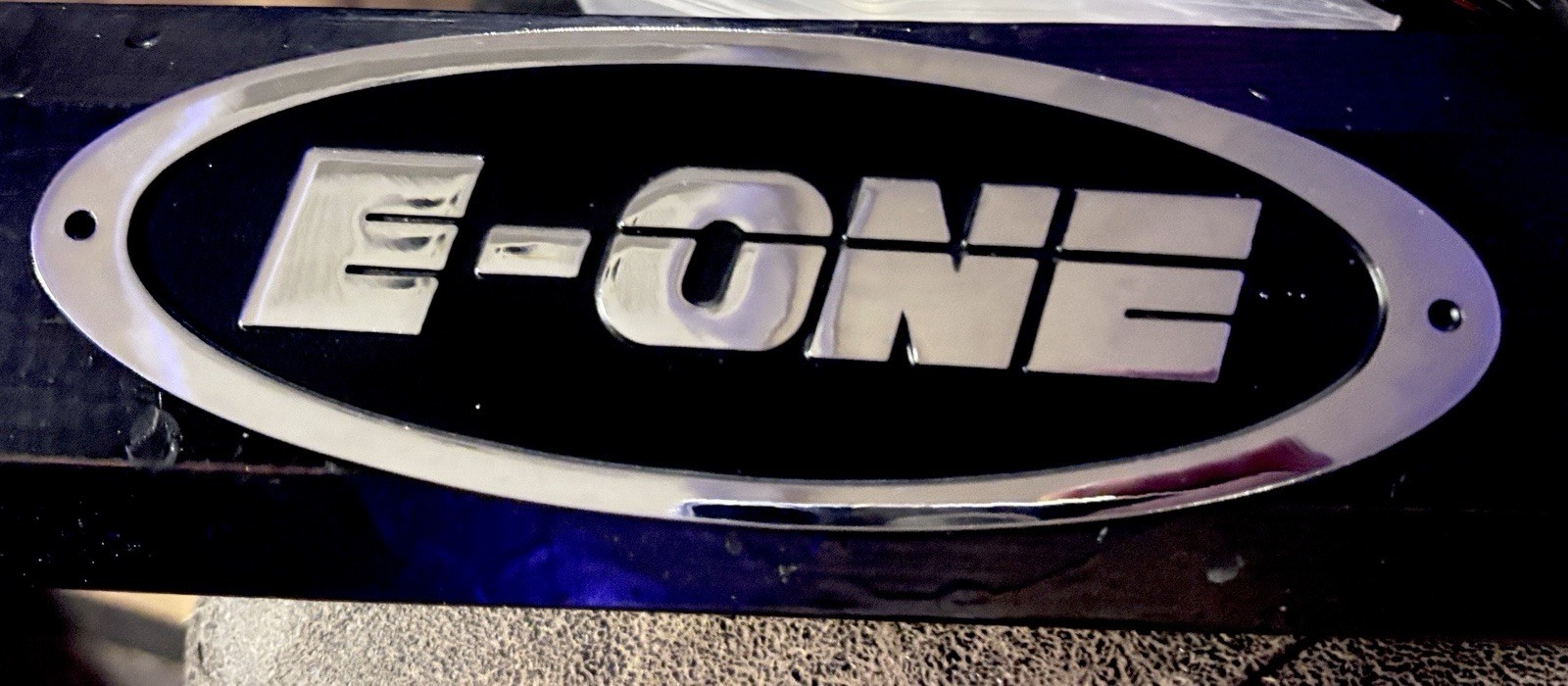 E- ONE HEAVY RESCUE METAL EMBLEM AND E-ONE PATCH
