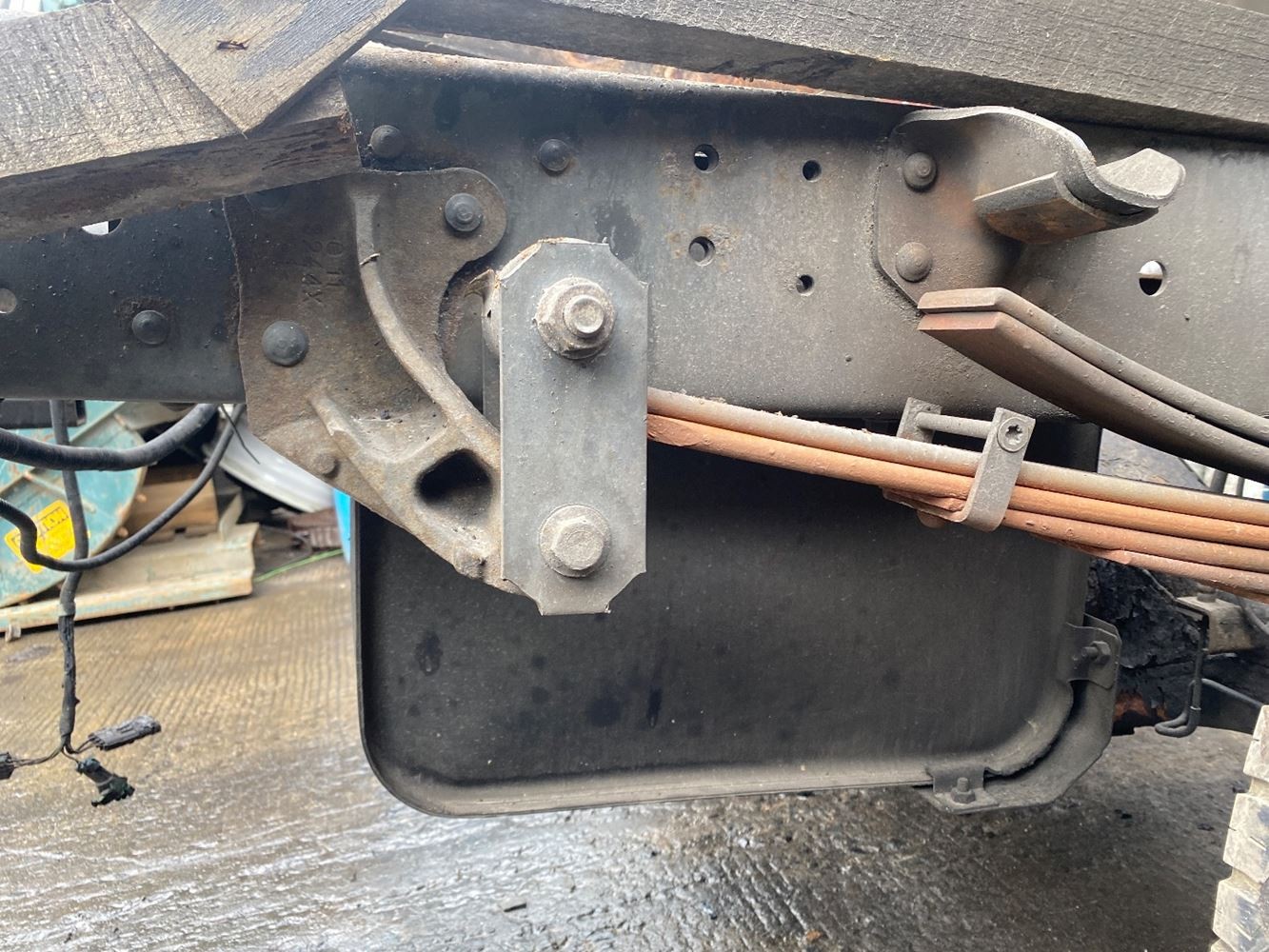 Rear Leaf N/A Used P-13567