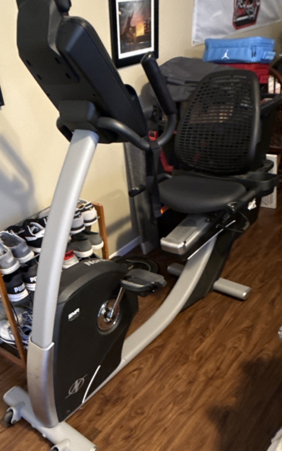 NordicTrack Commercial VR25 Elite Recumbent Bike Bluetooth iFit LCD Magnetic
