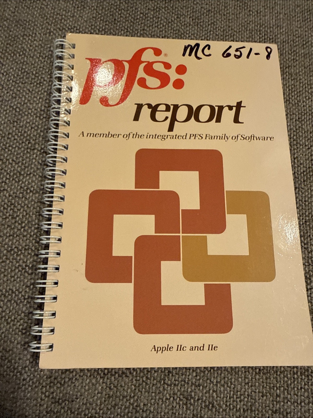 PFS: Report Apple Software & Manual 5.25" Report & Sort work IIc and IIe