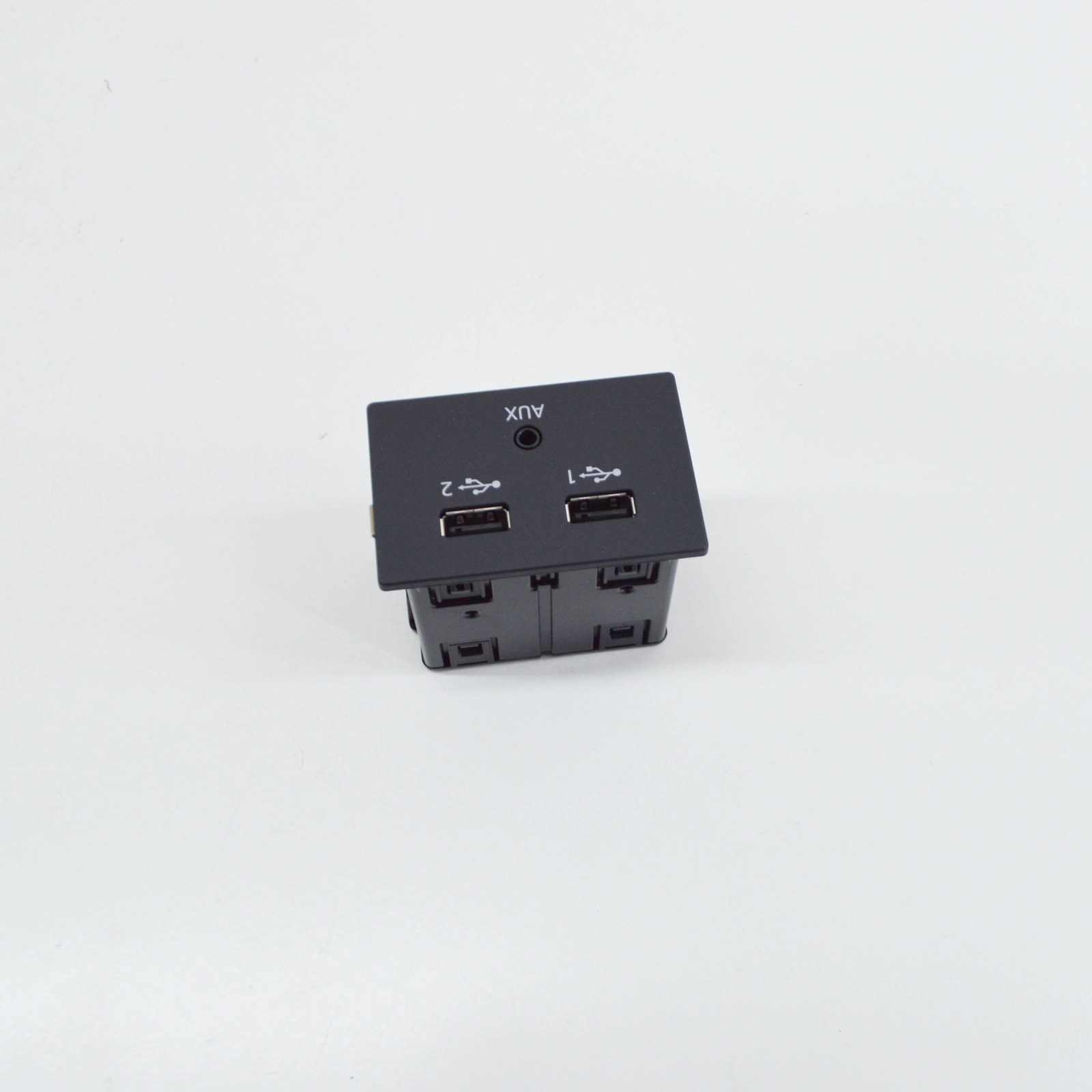 NEW AUDI A3 8V EXTERNAL AUDIO SOURCE CONNECTOR 81A035726