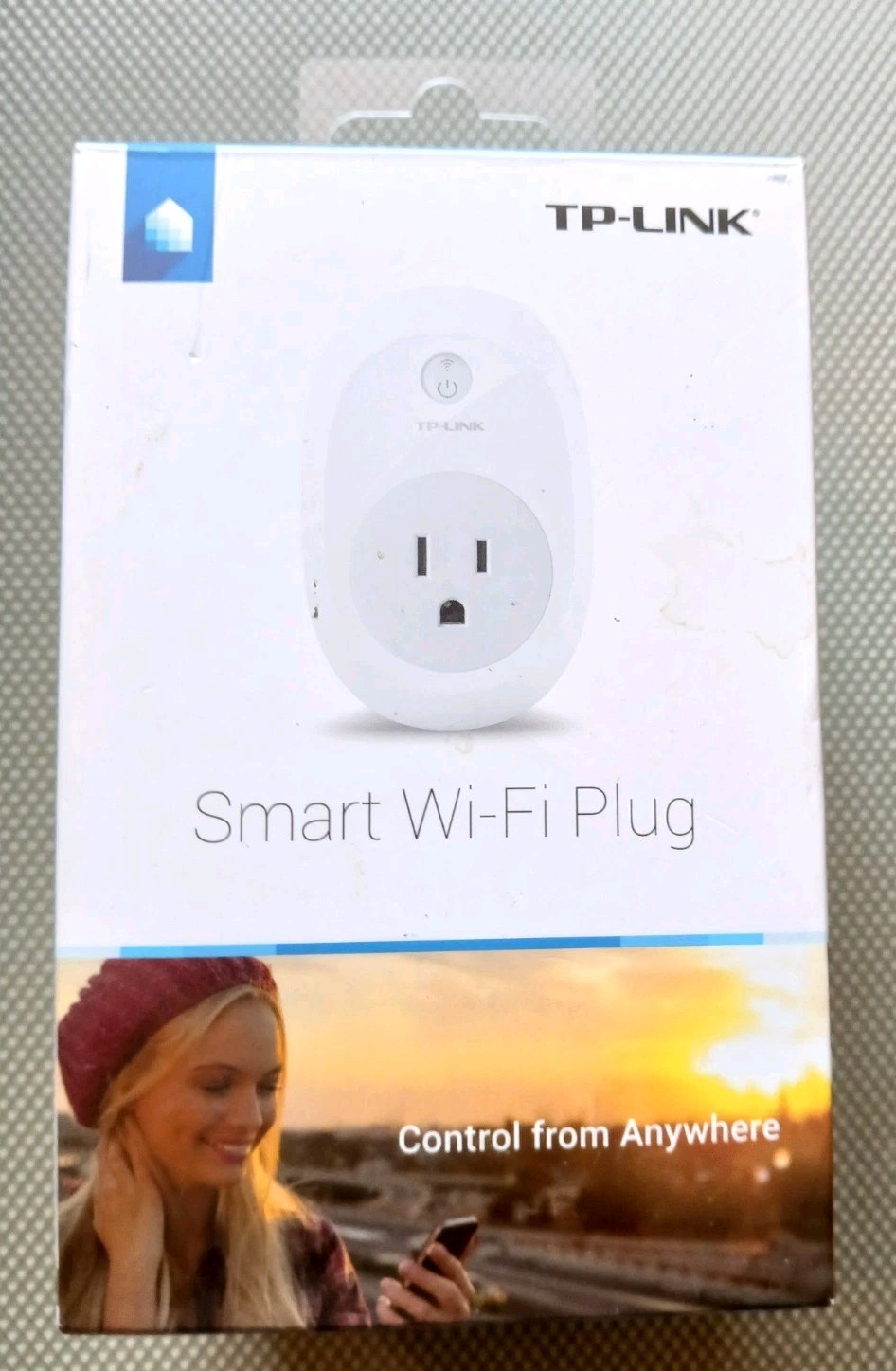 Smart home device, TP-Link HS100 Wi-Fi Smart Plug