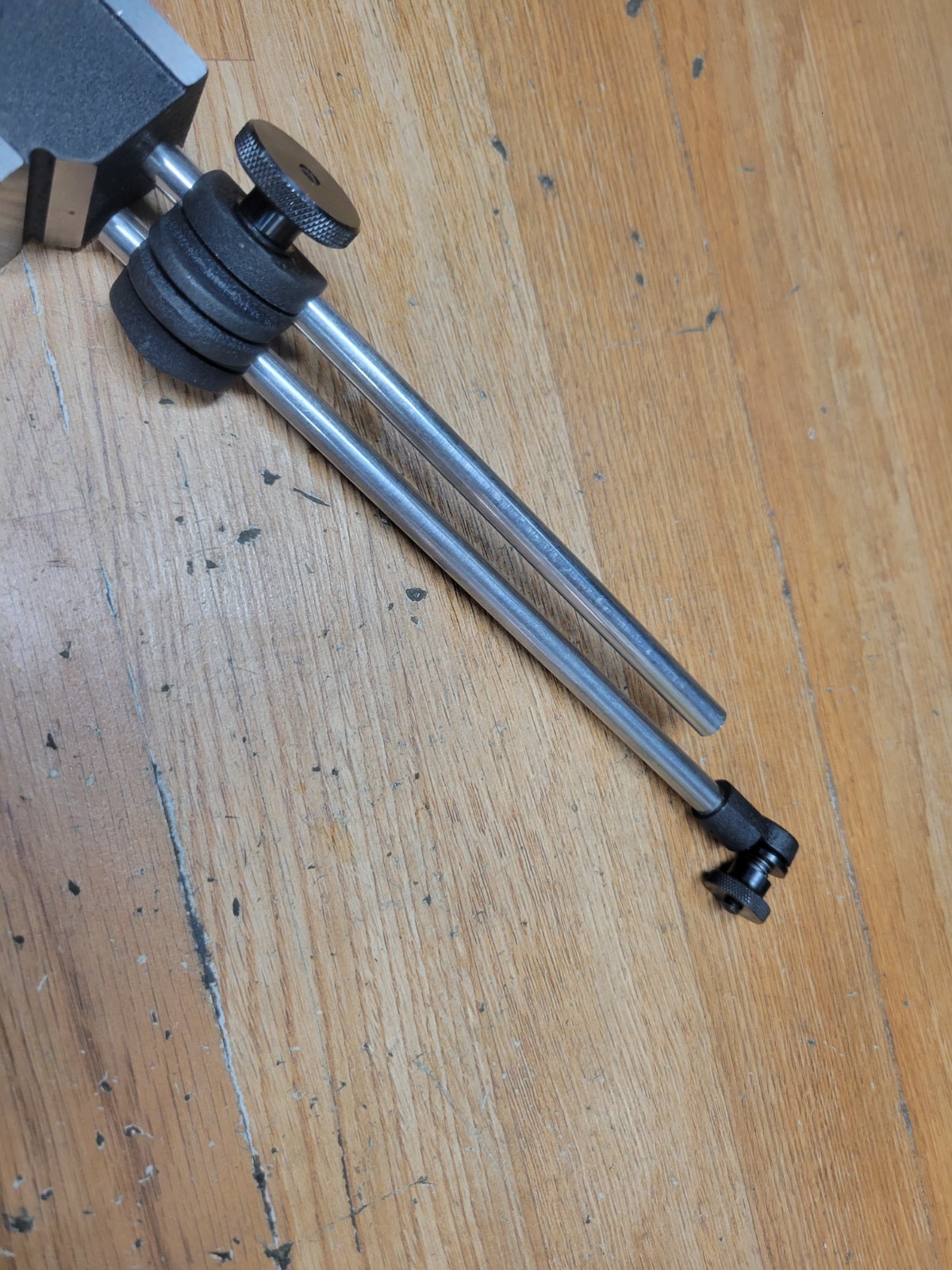 STARRETT INDICATOR HOLDER NO. 657