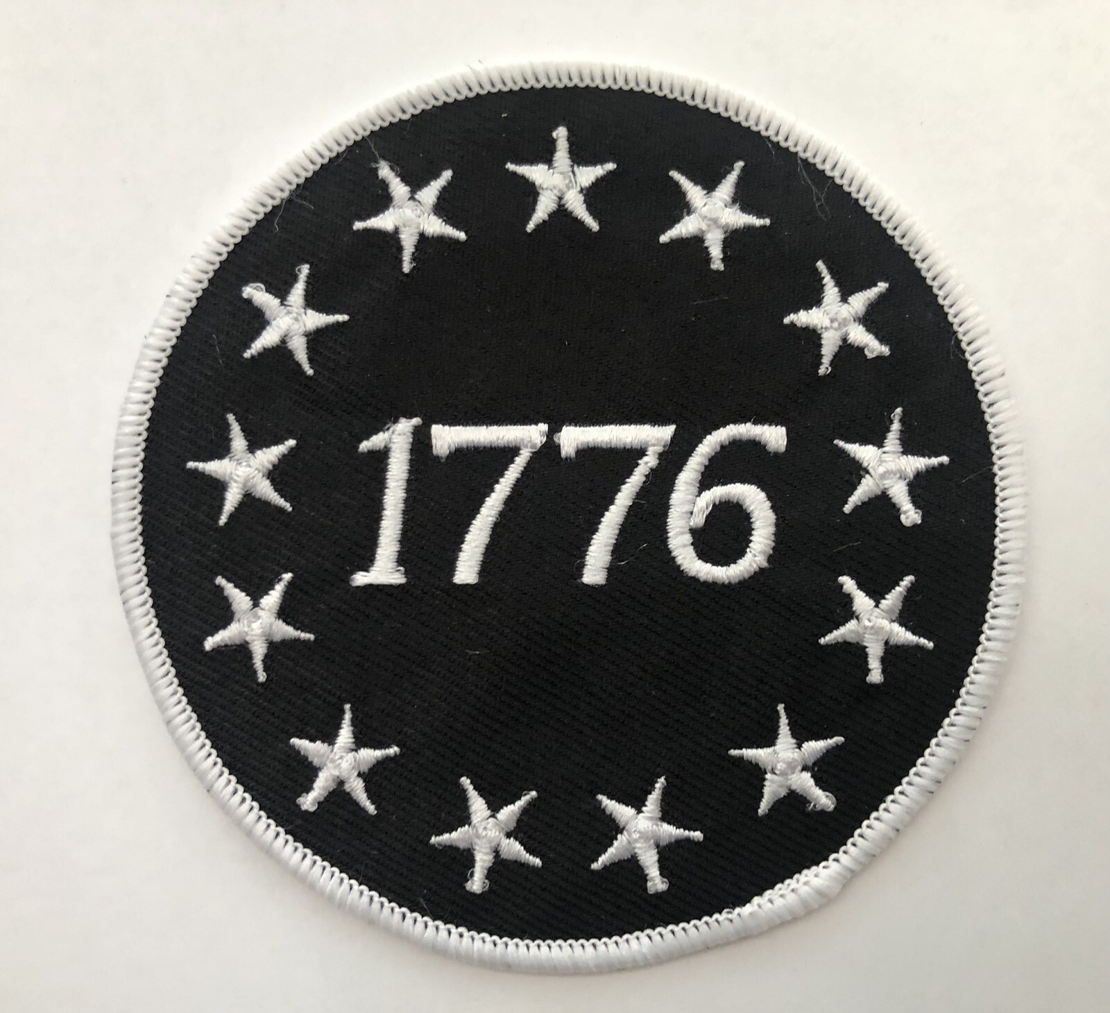 EMBROIDERED 13 STAR 1776 SEW/IRON PATCH BETSY ROSS FLAG MILITARY USA BLACK WHITE