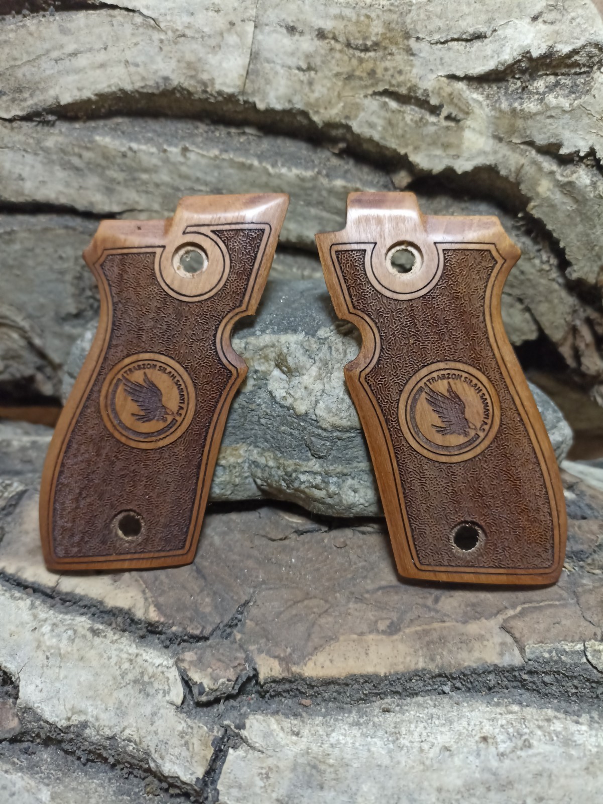 Tisas Fatih 13 walnut grips for first version straight model.