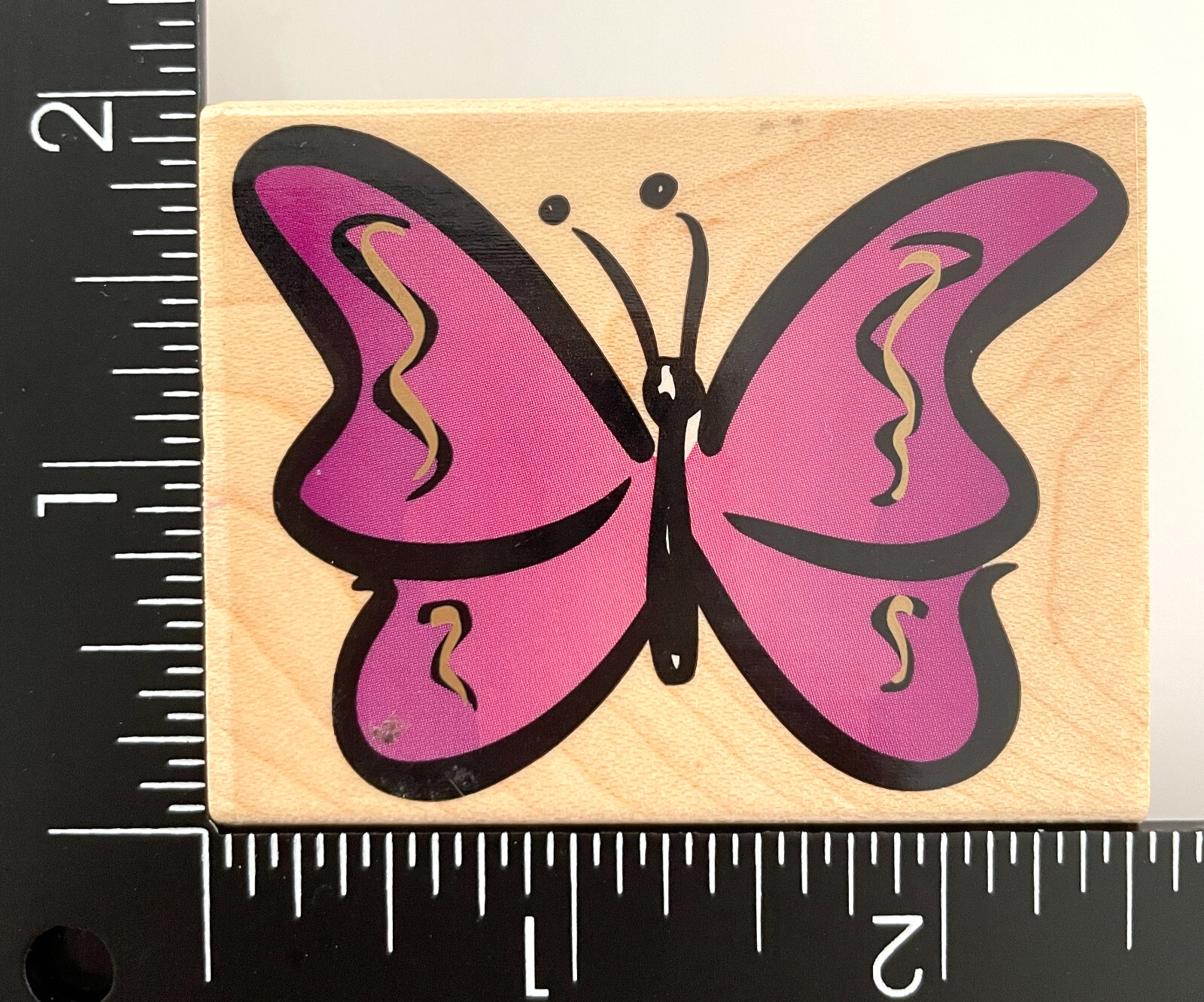 Hero Arts Design Prints Butterfly E1483 Wood Mounted Rubber Stamp