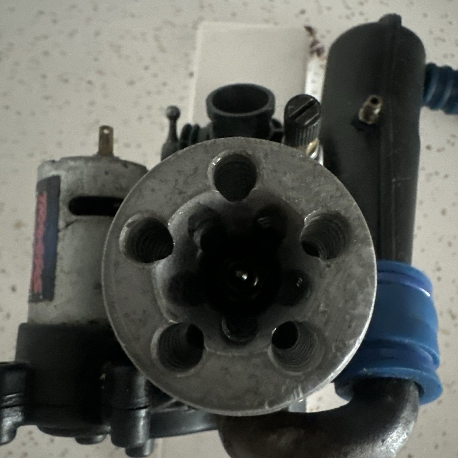 Traxxas T-Maxx 2.5 engine-NON RUNNING