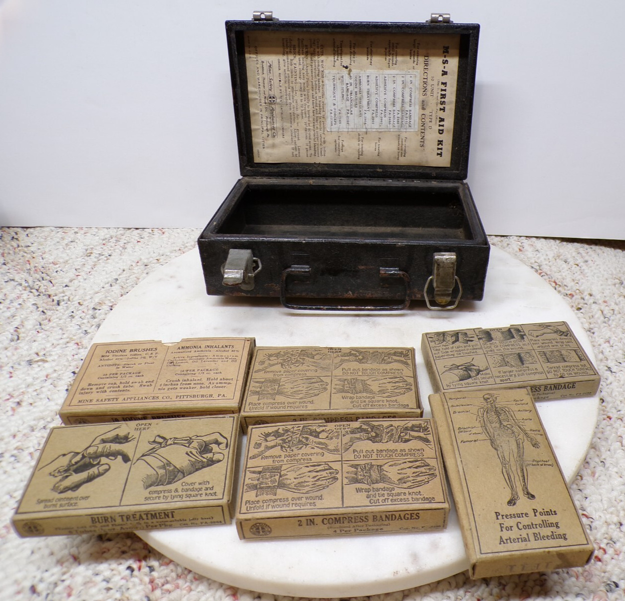 Mine Safety Appliances Co Pittsburgh PA M-S-A First Aid Kit Type D Metal Case