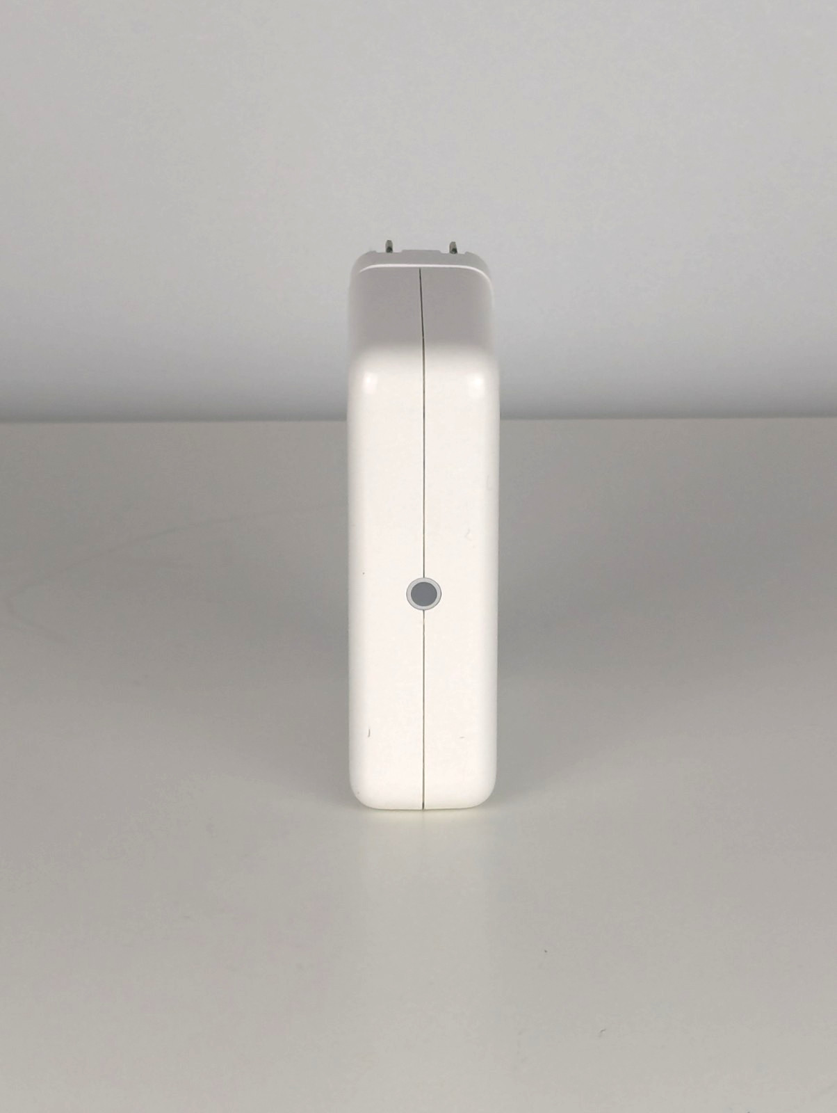 Apple Airport Express Base Station Model A1084 MAC PC