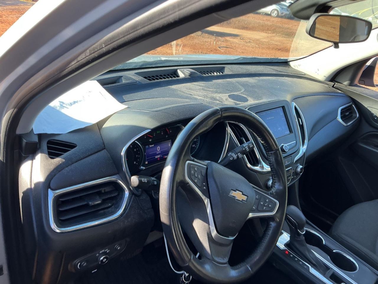 EQUINOX 2021 Glove Box 4996731