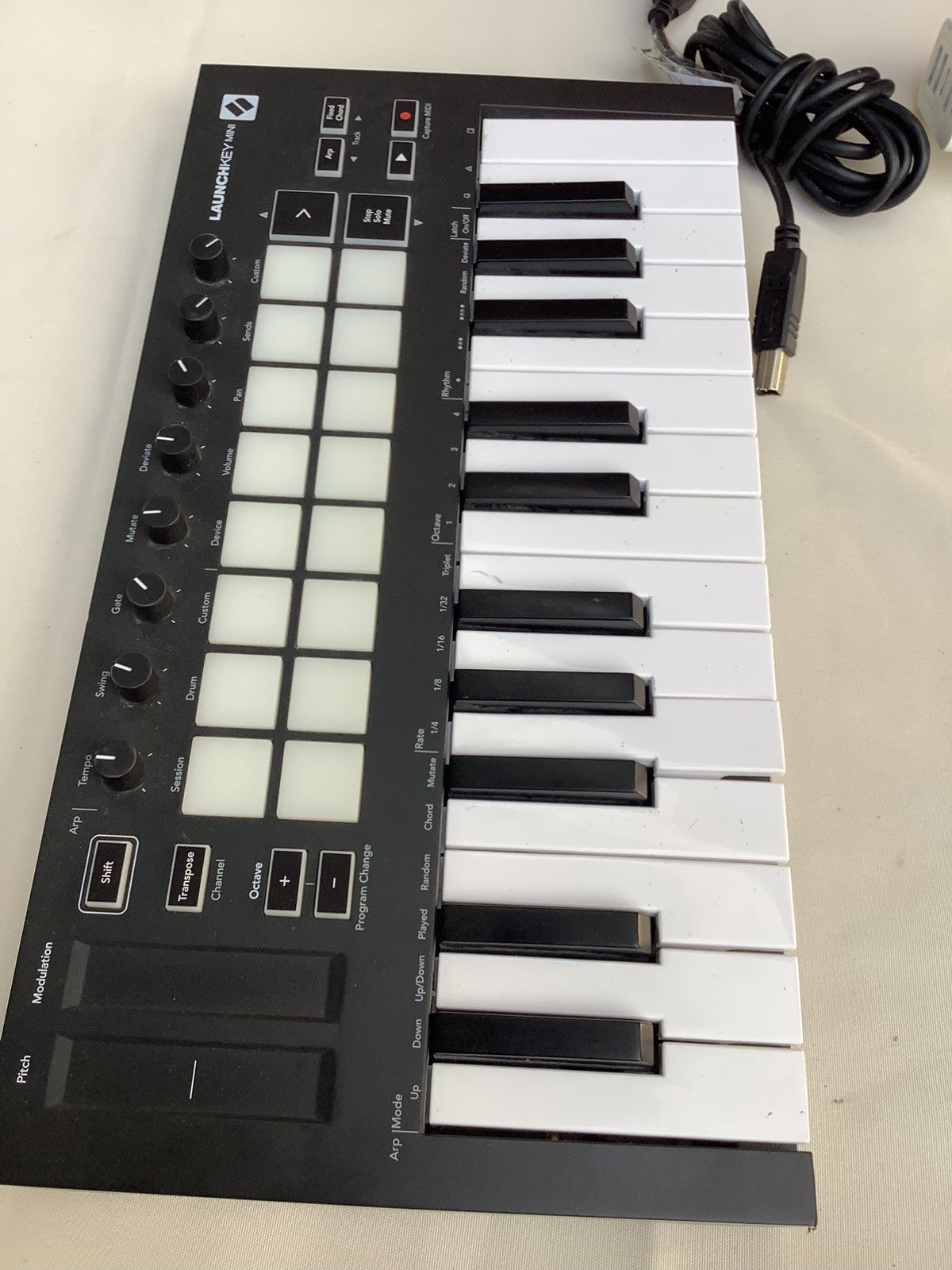 Novation LAUNCHKEY MINI MK3