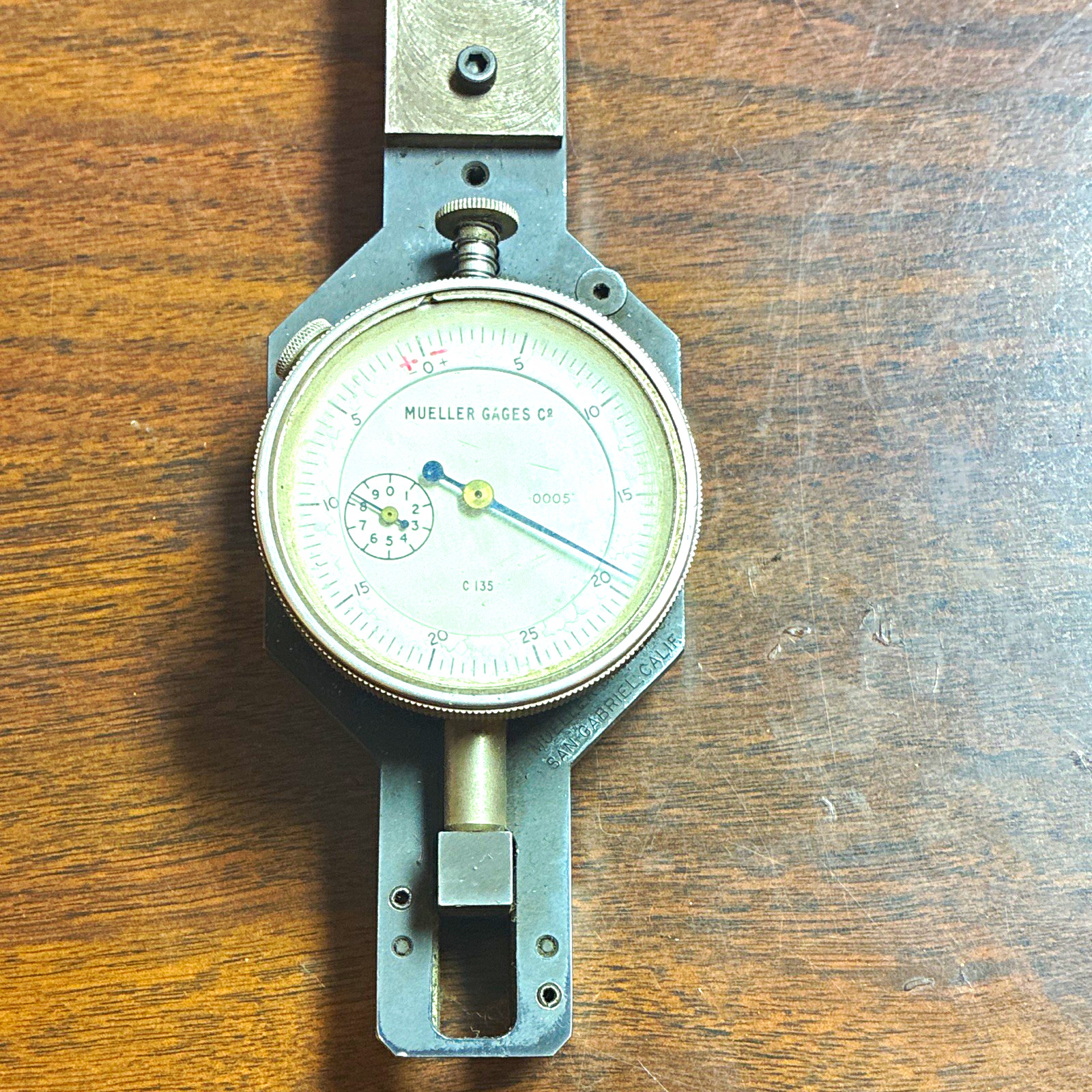 Mueller Gages Co. C-135 Dial Indicating Snap Gage .0005" Large Adjustable !