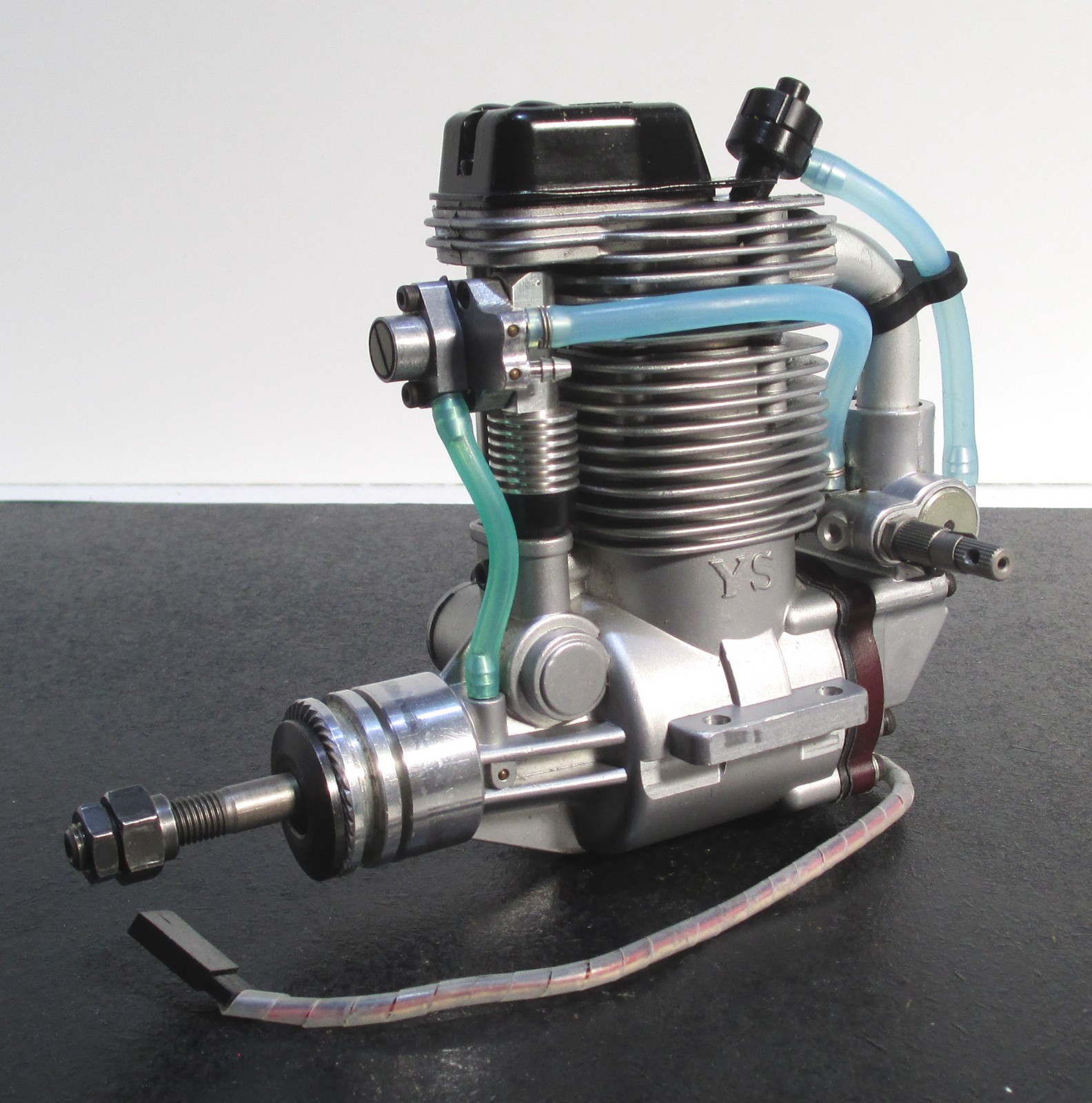 YS DZ170cdi 27.95cc 4-Stroke Glow Engine with CDi Unit and Super Mount, Used