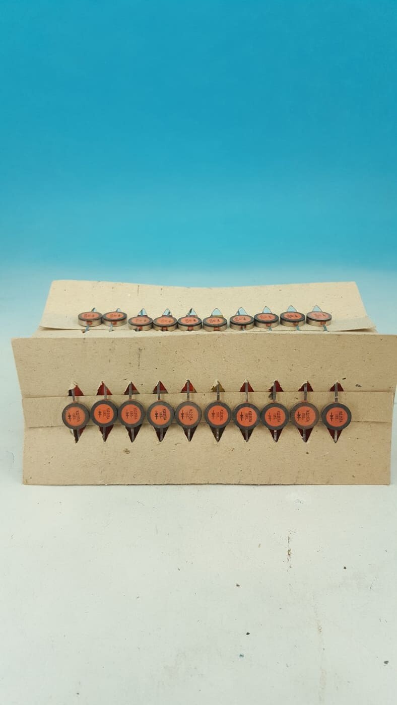 5x KD213A / КД213А Soviet Russian Military Fast Diode 10A 200V 100KHz 2D213A