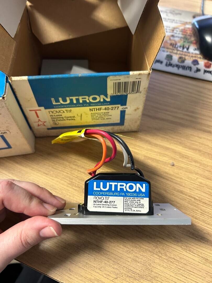 Lutron Nova T Dimming Control Switch NTHF-40-277-GR Gray