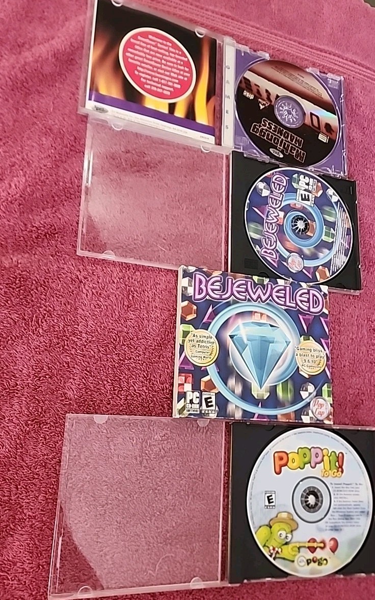 Puzzle And Matching PC Software Lot
