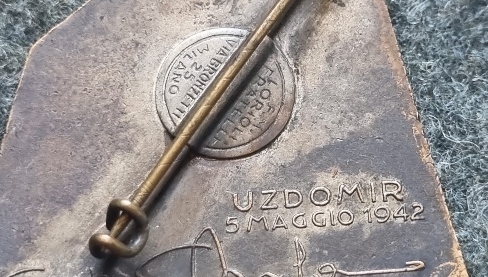 R.E.I. BADGE ALPINE BATTALION VAL CHISONE 3RD REGIMENT GREECE YUGOSLAVIA