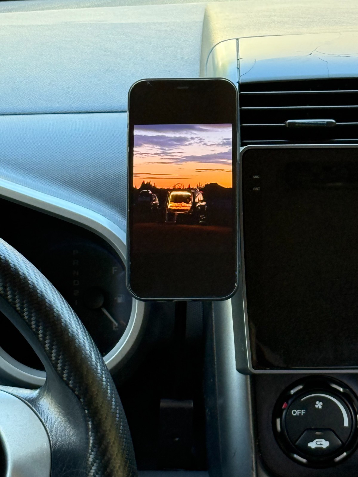 Honda Element Phone Mount Driver's Side Cubby Fit - No suction cup, 1 min instal