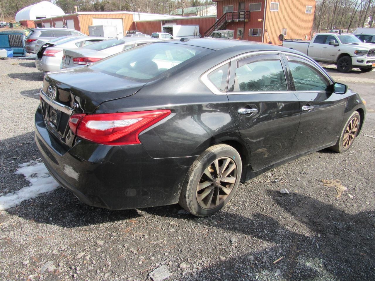 ALTIMA 2017 Glove Box 1037813