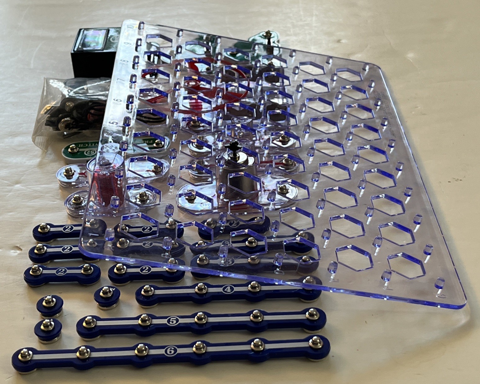 *Snaptricity* SNAP CIRCUIT •75 STEM Projects +Many Extra Electronic pcs •ELENCO