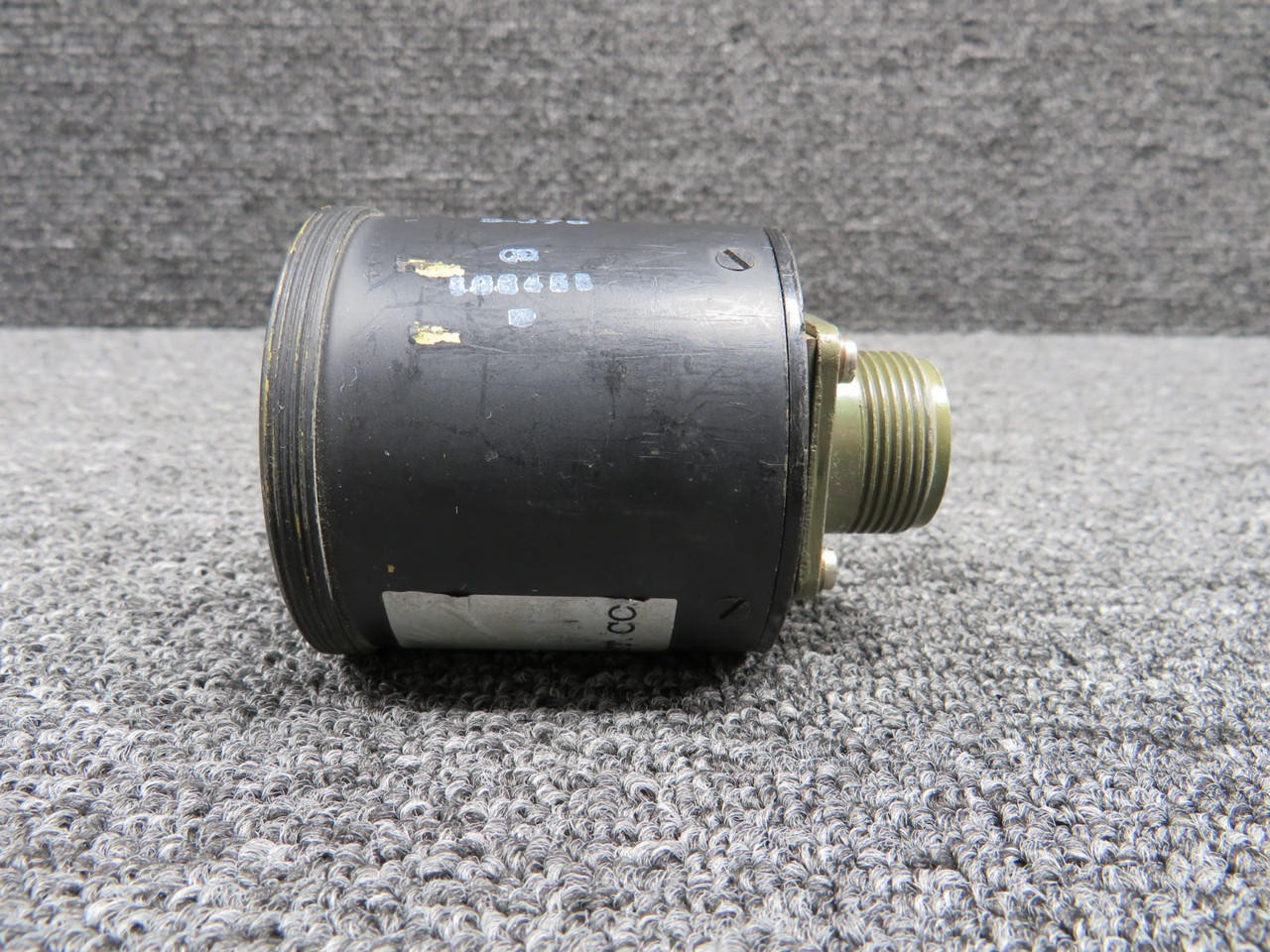 562-843 Hickok Torque Indicator (Worn Paint on Needle and Worn Face)