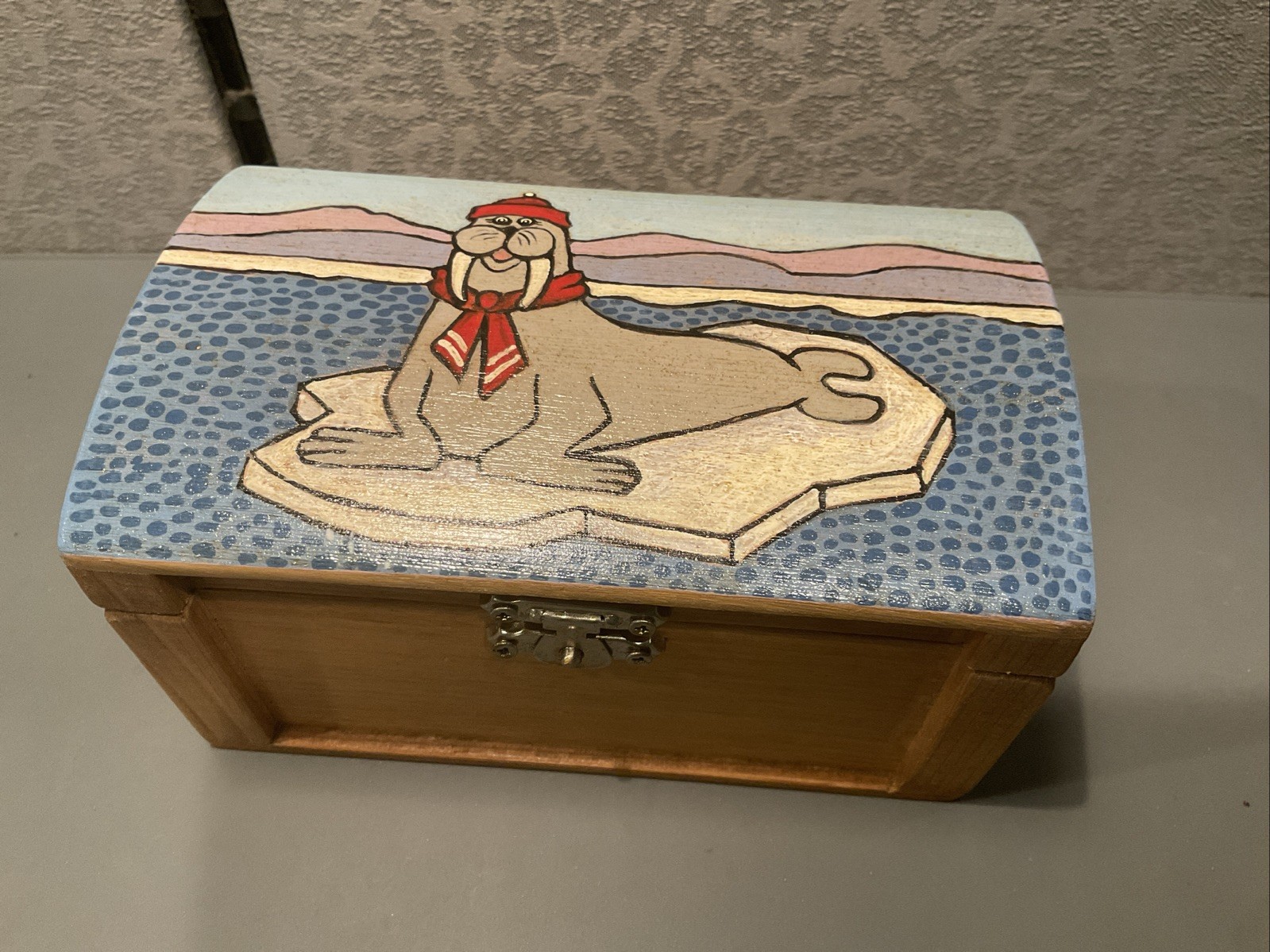 Beautiful Hand Painted Walrus Wood Trinket Box 5x3x3 Vtg