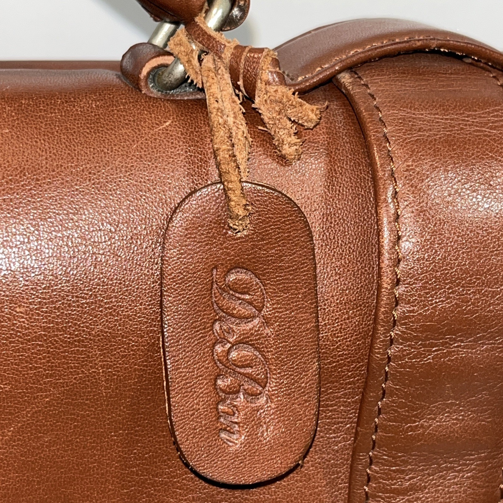 De Bon Brown Leather Computer Case or Brief Case with Shoulder Strap READ