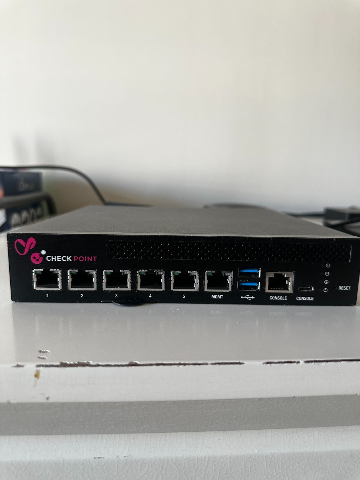 Check Point Quantum 3600 Network Security Firewall Appliance CPAP-SG3600-SNBT