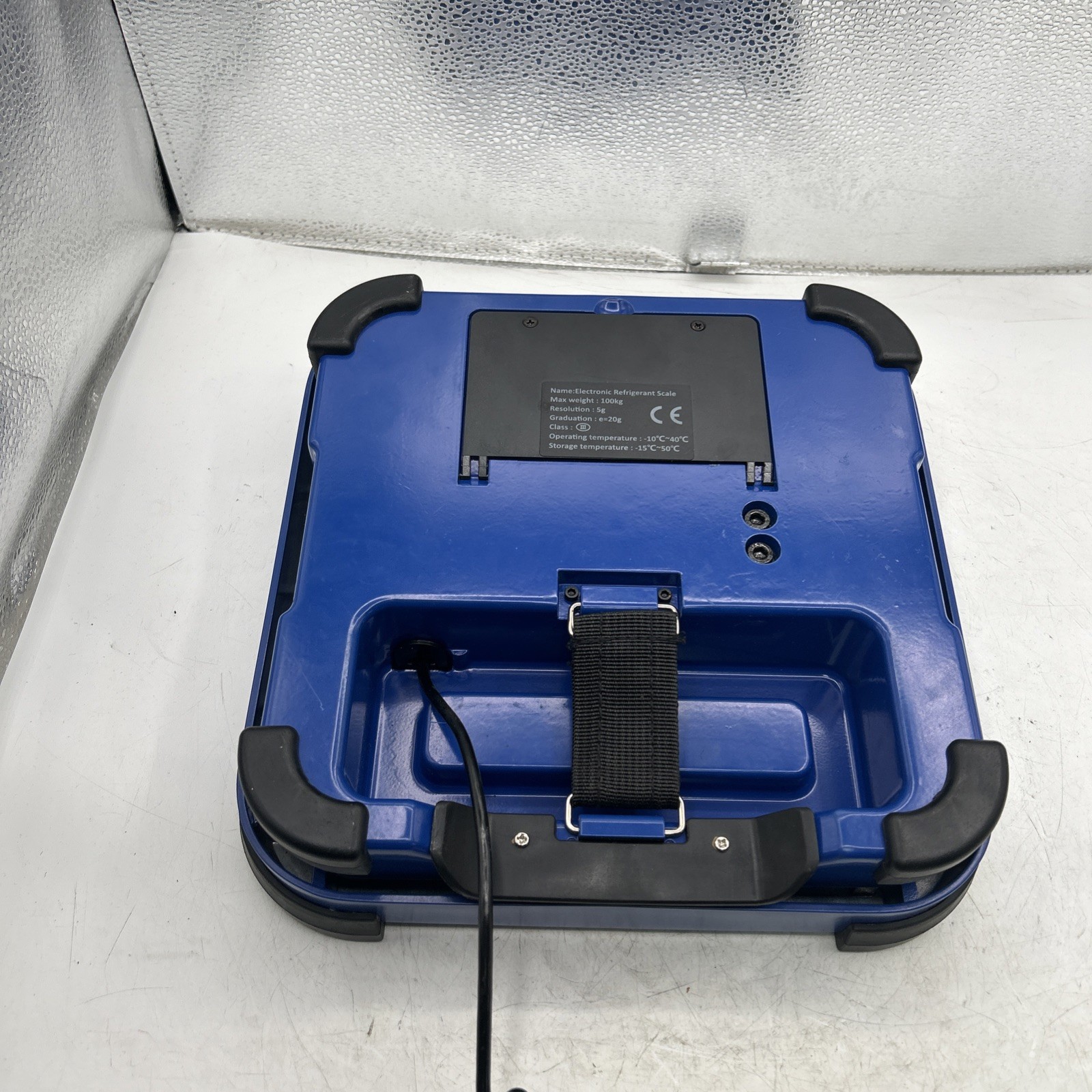 YELLOW JACKET Refrigerant Charging Scale needs service "Shows FULL" ( with case