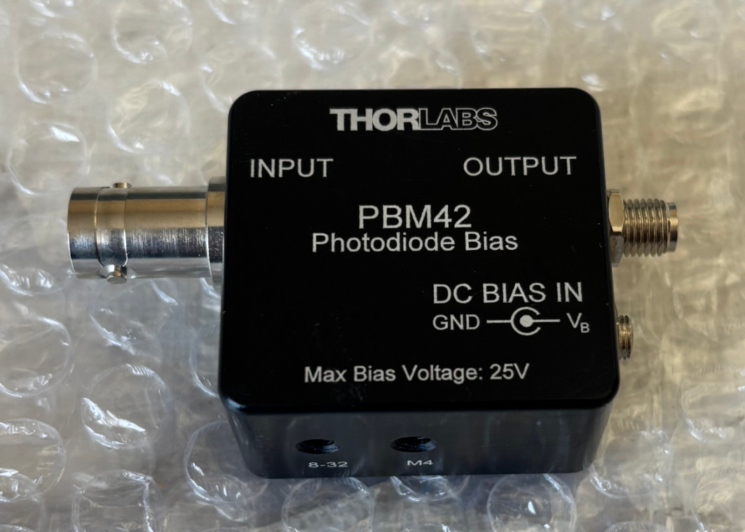 Thorlabs PBM42  Bias Module for Mounted Photodiodes, BNC Input, SMA Output