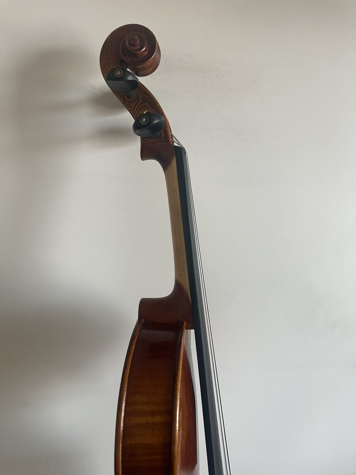 New 4/4 violin Stradi model flamed maple back spruce top hand carved 0049