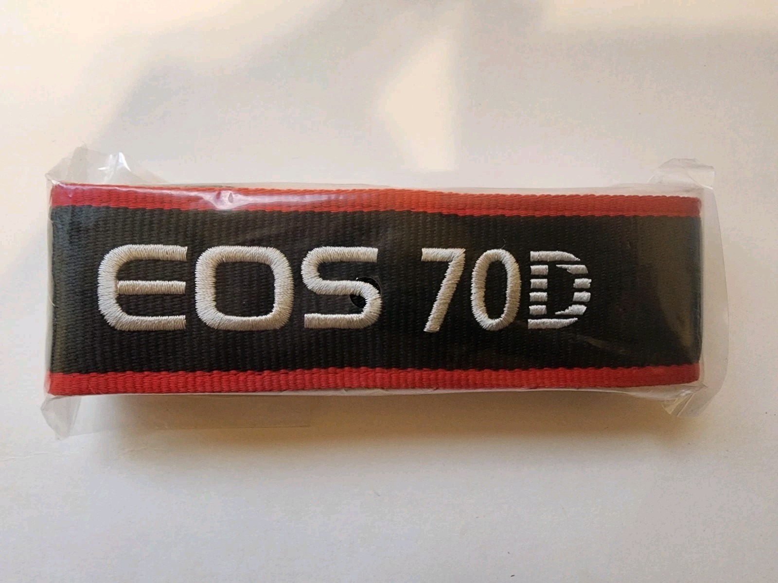 SEALED CANON EOS 70D CAMERA NECK STRAP , EW-EOS-70D genuine