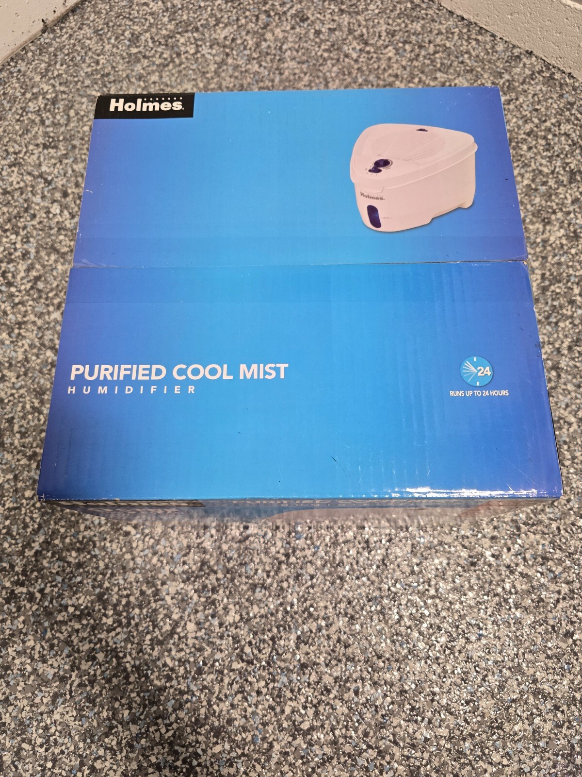 HOLMES Cool Mist Humidifier - NEW IN BOX!