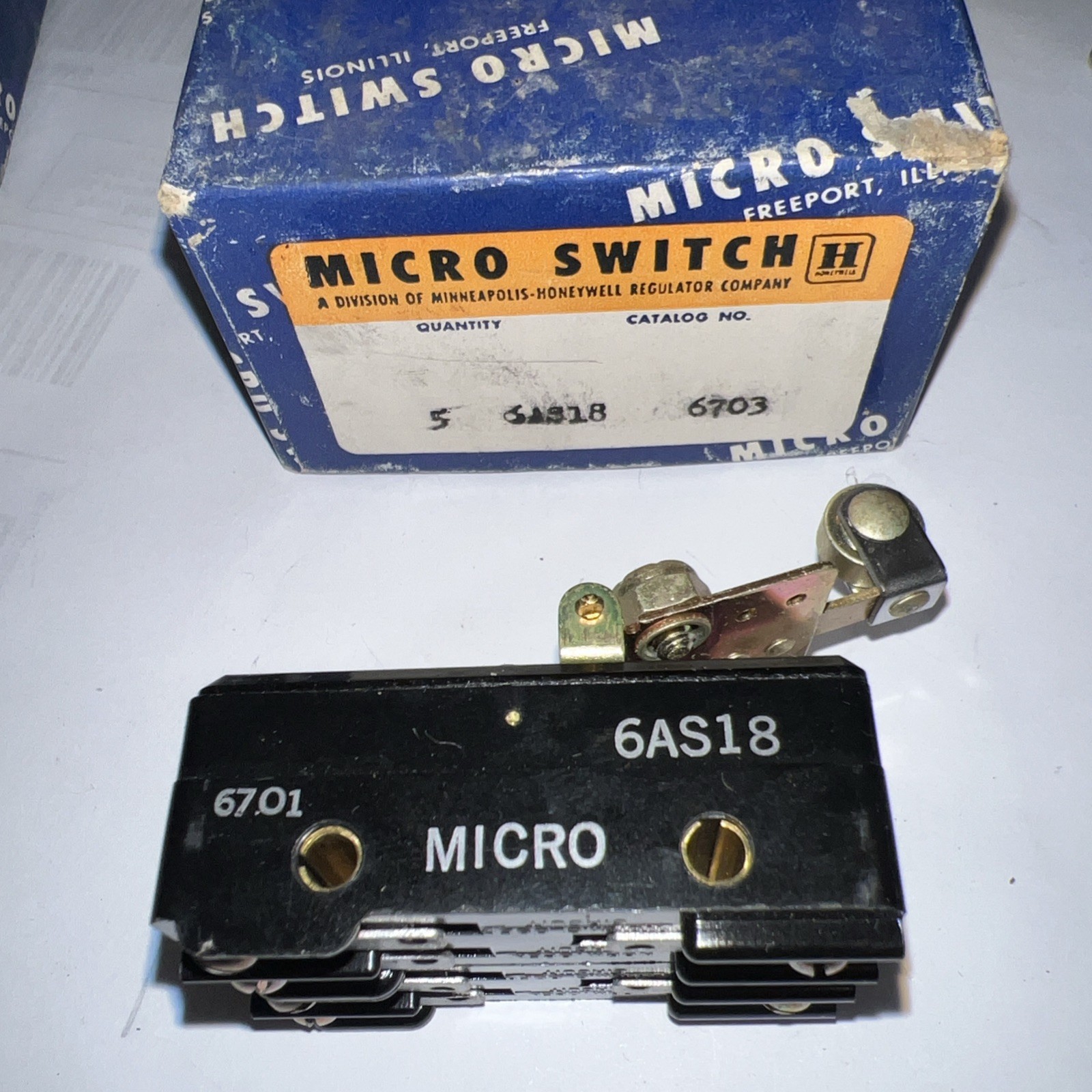 Micro Switch 6AS18 Dual Roller Switch By Honeywell New From Box 30 Day Returns