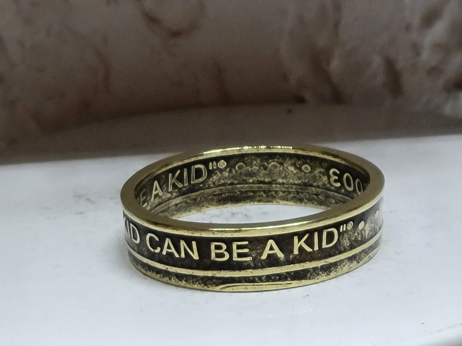 CHUCK e CHEESE - 2003 - Size 12 Token Coin Ring