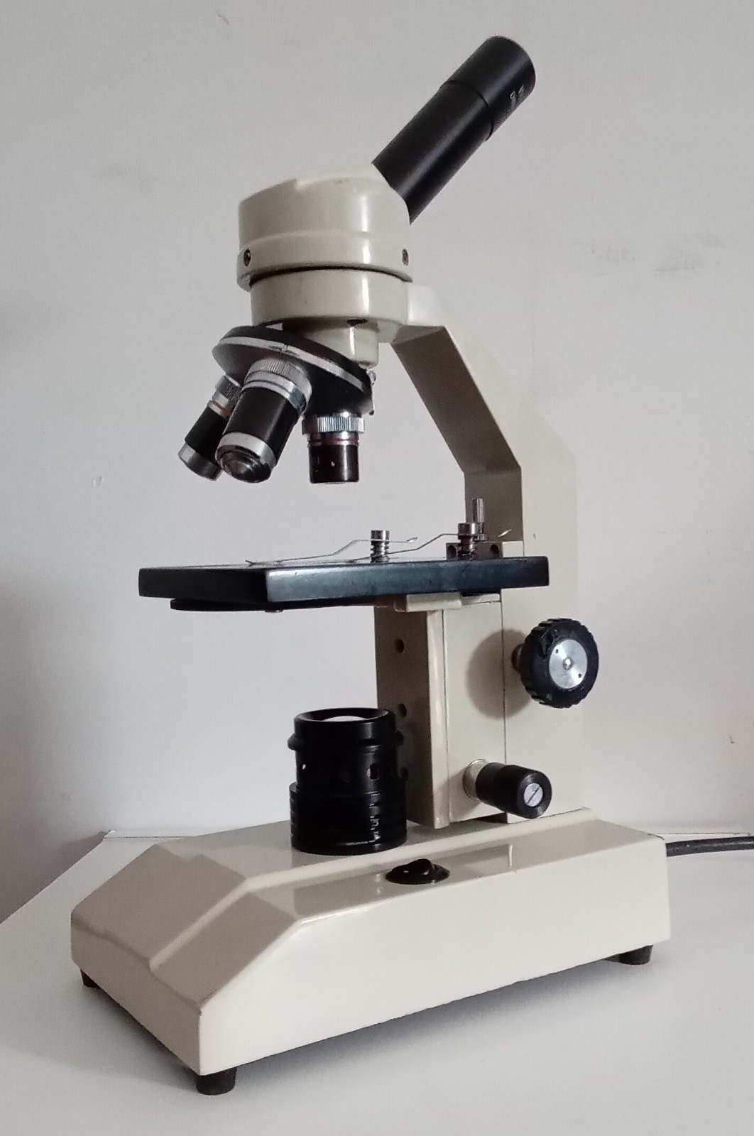 TESTED VINTAGE NATIONAL OPTICAL MONOCULAR WIDE FIELD 10X COMPOUND MICROSCOPE