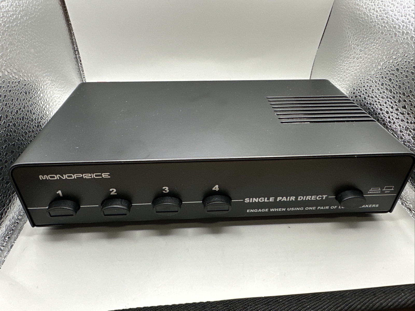 Monoprice 4-Channel Speaker Selector Black Up To 140W Per Ch. for Home Theater
