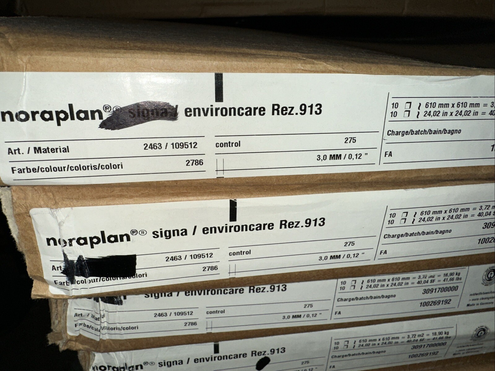 Noraplan Signa Environcare Rez.913 rubber flooring tiles  Color 2786 Art 2463
