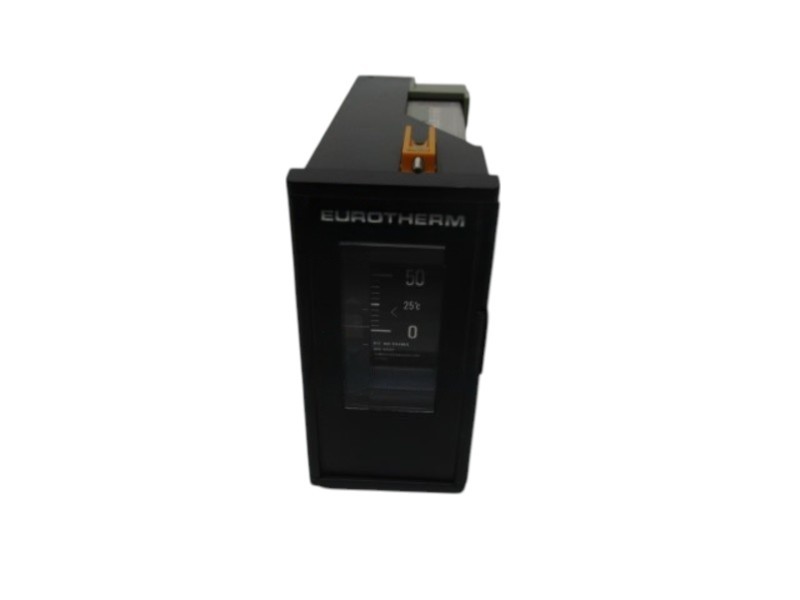 EUROTHERM 106-028-70-020-19-59 TEMPERATURE CONTROL  UNMP