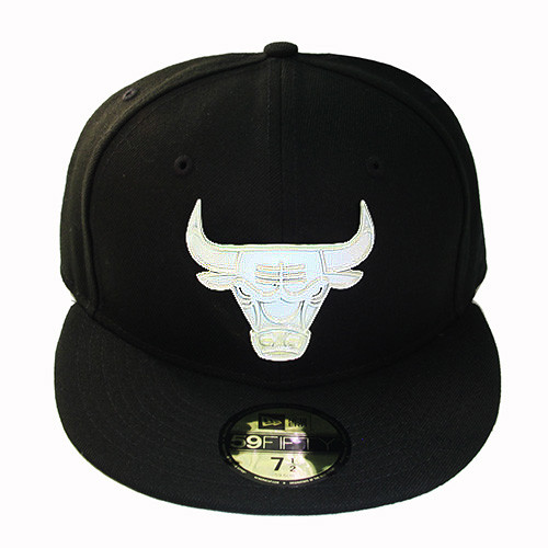 New Era NBA Chicago Bulls Black 5950 Fitted Hat Front Metal Polished Badge Cap