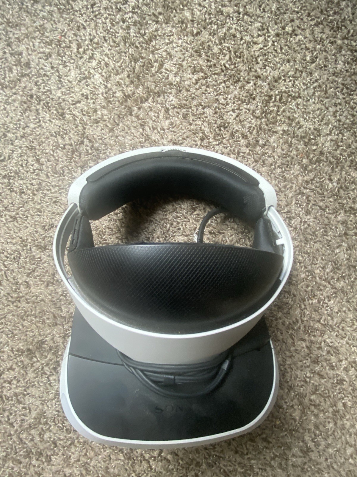 Sony PSVR2 has 2 inside cams and 4 outside. Track everything in and out possible