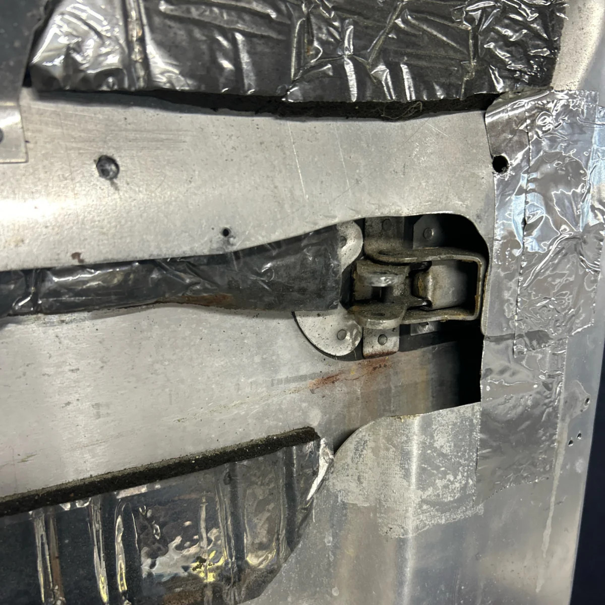 340124-513 | MOONEY M20J | CABIN DOOR ASSY