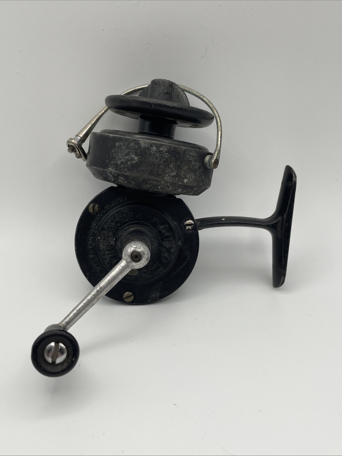 Vintage rare Luxor Pezon Michel fishing reel Made In France