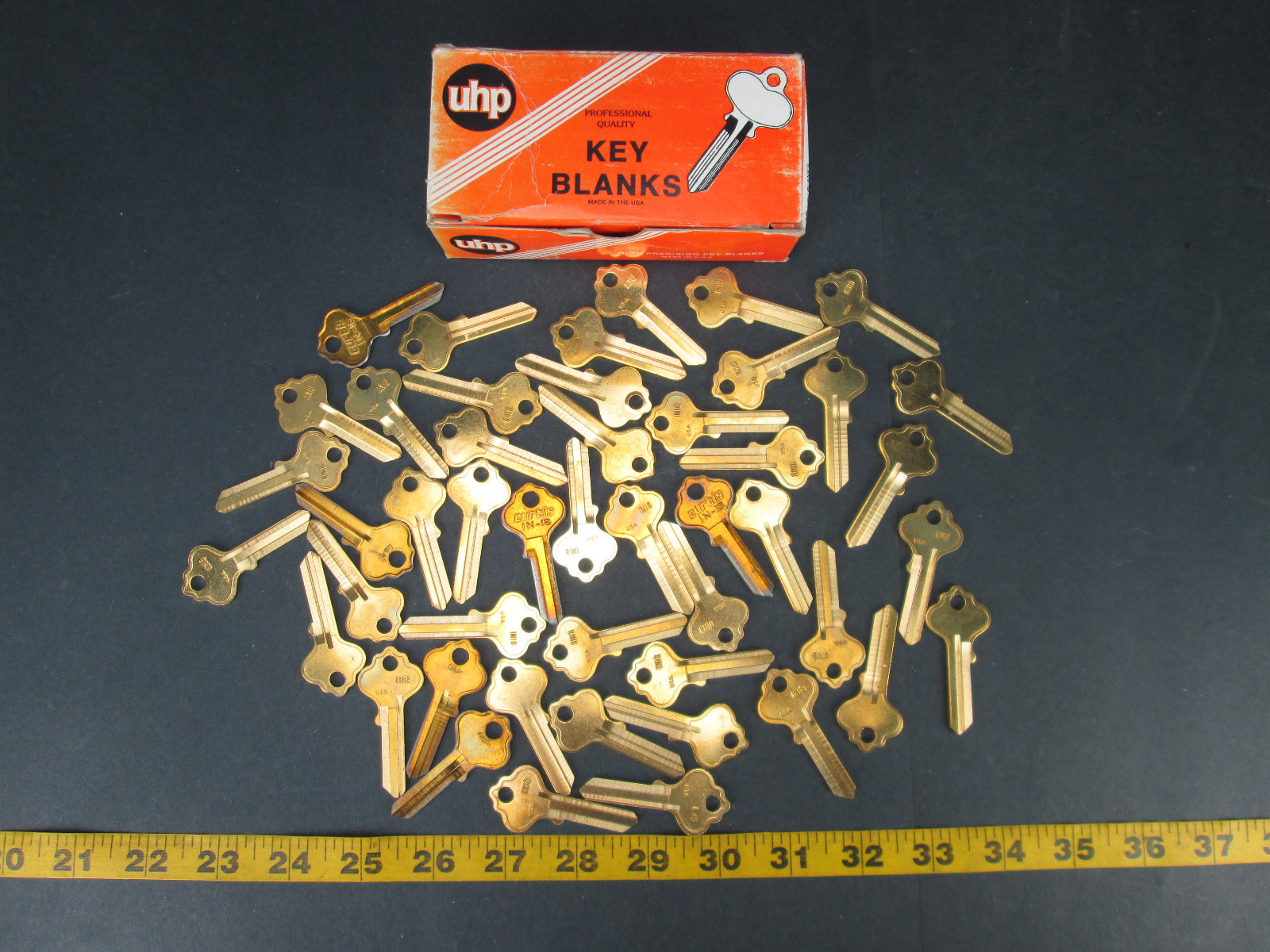 Lot of 47 Brass Curtis Key Blanks Model No. IN18 Ultra Hardware New / Old SKUKGS
