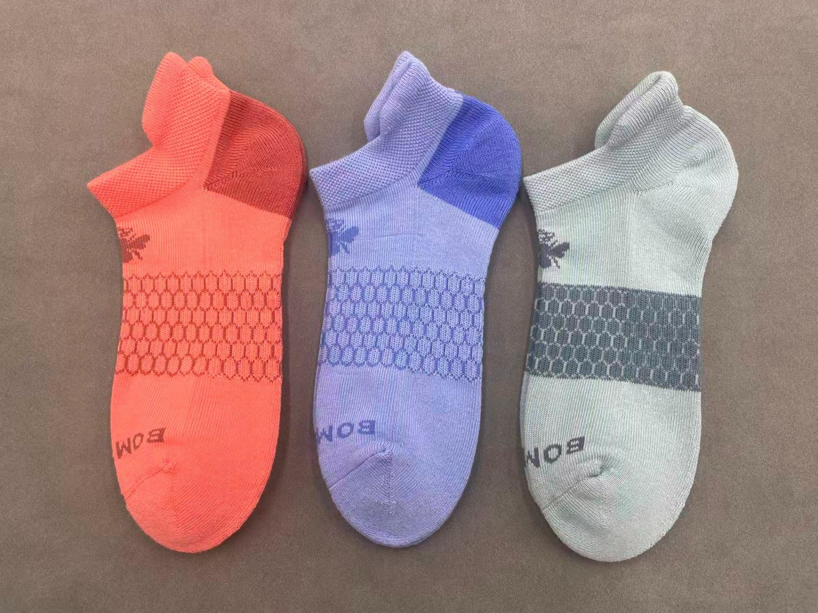 3 Pairs Bombas Women's Running Ankle Socks Size Medium 3 Mixing colors
