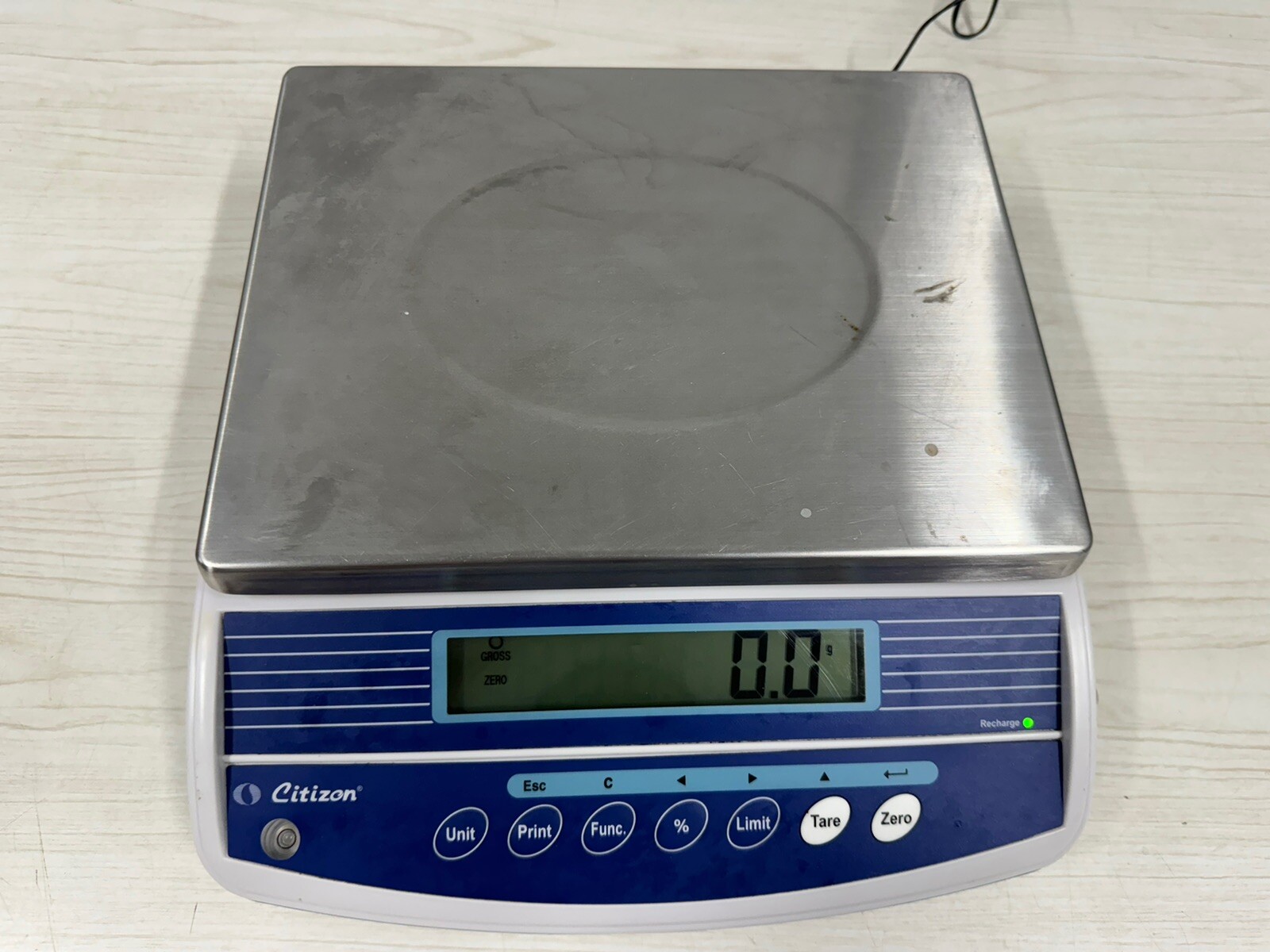 Citizen CTG-6H Compact Bench Scale With 6 Kilogram Capacity