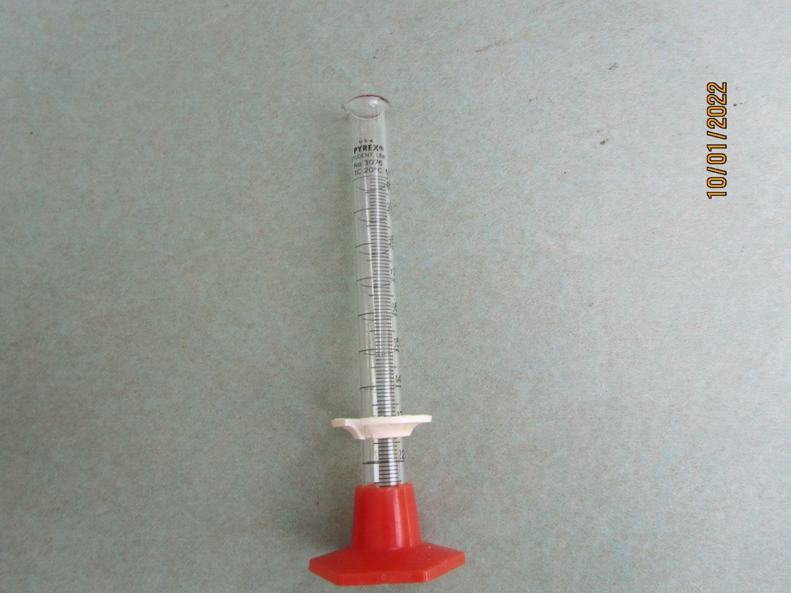 10 ml Student Line Graduated Cylinder No 3076 w/Base Made by Pyrex