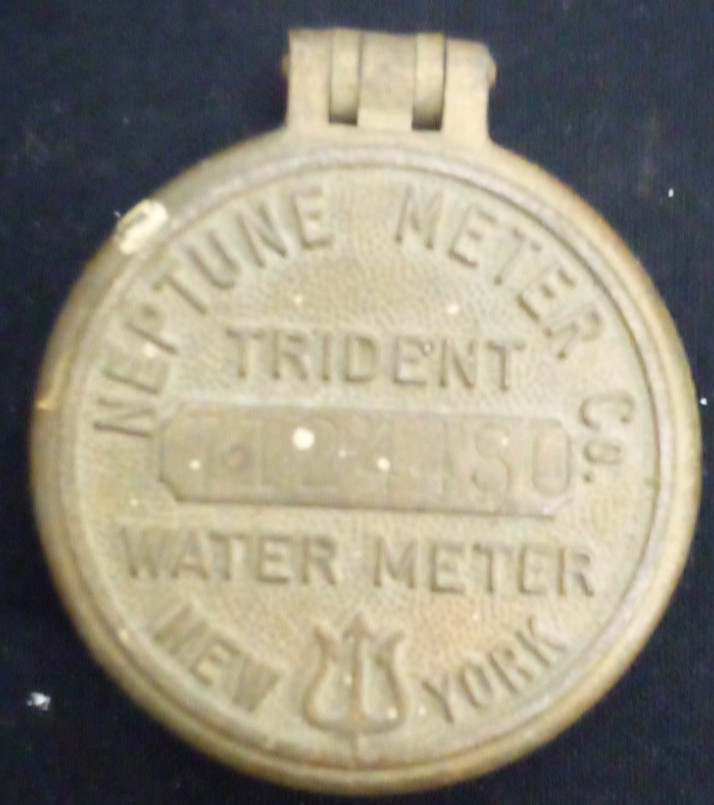 VTG BRASS TRIDENT NEPTUNE WATER METER CO COVER LID NEW YORK c